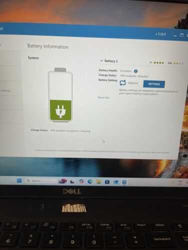 DELL Latitude 5500 i5-8365U 1.6GHz 8GB RAM 256GB SSD Win11 Pro - Picture 5 of 8