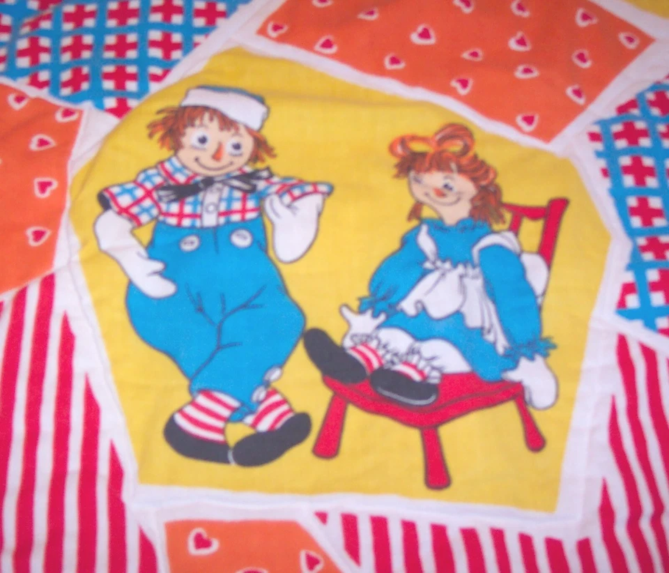 Muñeca vintage Raggedy Ann and Andy bebé infantil manta edredón cuna 70x32 Foto 4 de 4