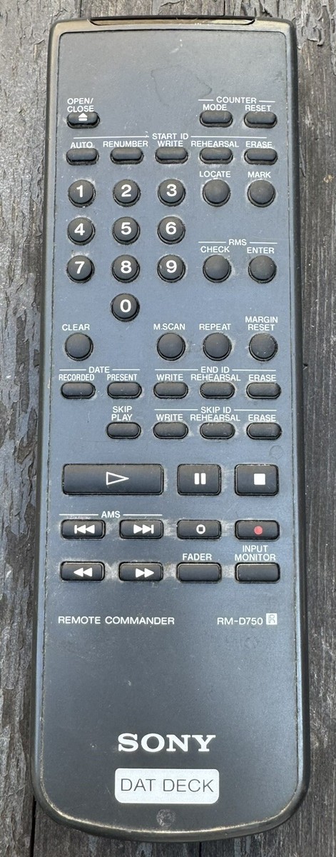 ■【定価：￥275,000】SONY　PCM-R700 DATデッキ 現状】ソニー SONY PCM-R700 DATデッキ @52791 / 中古オーディオ