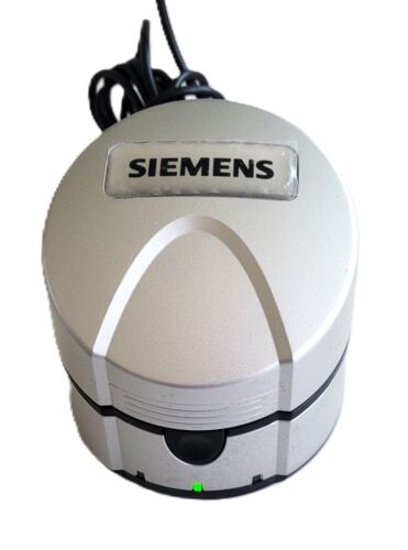 APPARECCHI ACUSTICI SIEMENS CARAT 7BX ZL39706 CON CARICATORE PER APPARECCHI ACUSTICI DIMENSIONI 3G-04 13-M - Foto 3 di 5