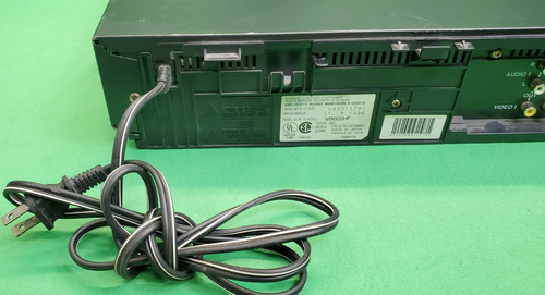 RCA Home Theatre VHS VCR 4 testine VR605HF stereo hi-fi/NO TELECOMANDO - Foto 9 di 12