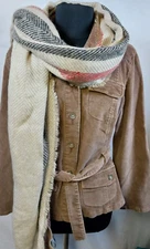 Demdaco Woven Threads SCRAF GOLD , BLACK, RED