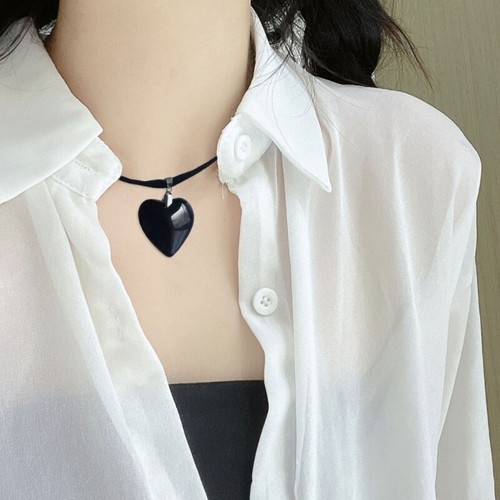 Handcrafted Jewelry Glass Heart Shaped Pendant Necklace Black Fabric Chain - Picture 4 of 10