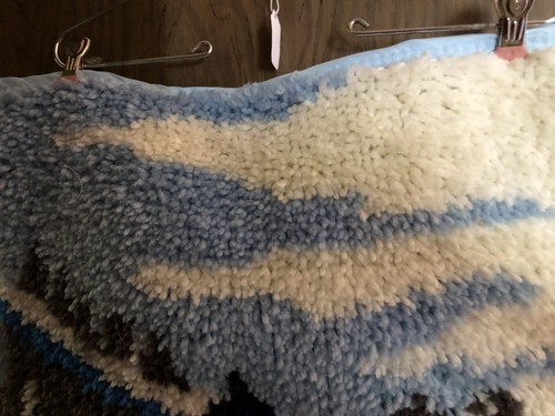 Latch Hooked Rug/Wall Hanging Winter Mountain Scene - Picture 5 of 6