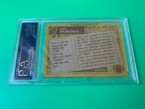 Tarjeta Topps 1986 de Mike Munchak Oilers firmada automática PSA/ADN ENCAPSULADA - Imagen 2 de 2