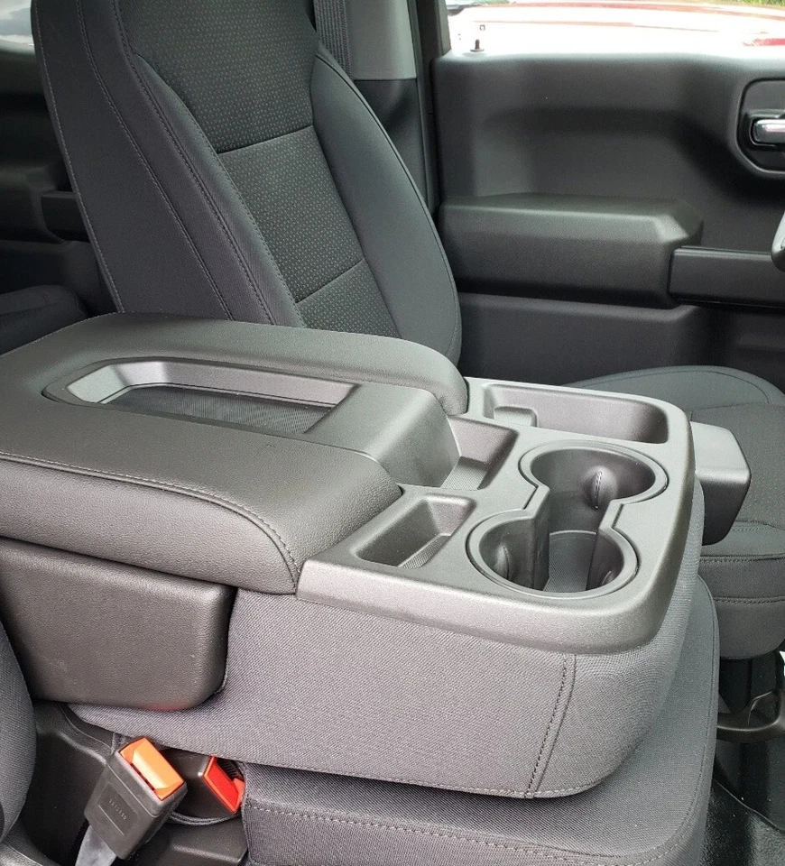 Cubierta de malla espaciadora de asiento de salto CoverKing para GMC Sierra 1500 Chevy Silverado 2020 Foto 2 de 4