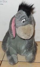 Walt Disney World Exclusive Winnie The Pooh 8" Eeyore beanie plush toy Rare
