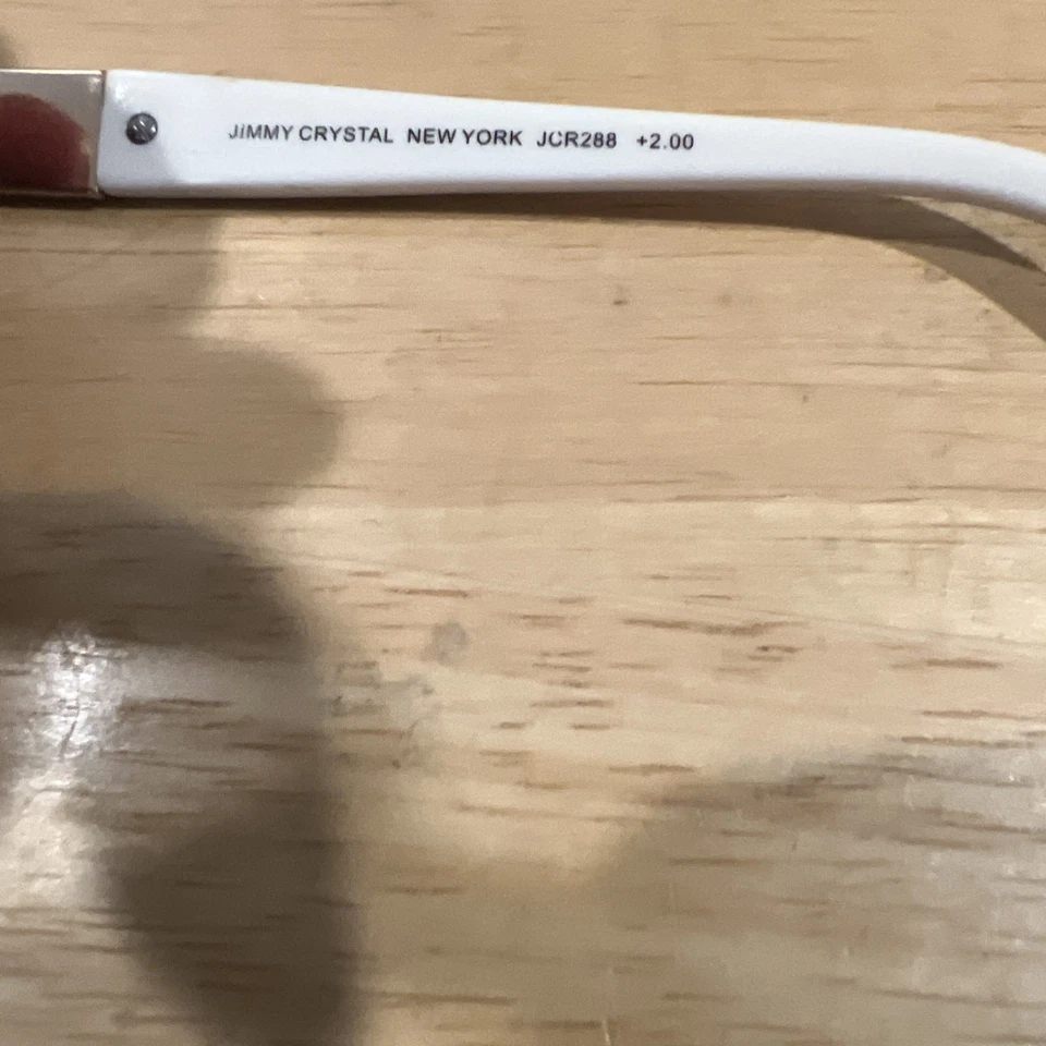 ÓCULOS DE LEITURA EM EXCELENTE ESTADO INCLUINDO UMA MANGA PARA GUARDÁ-LOS - Imagem 4 de 4