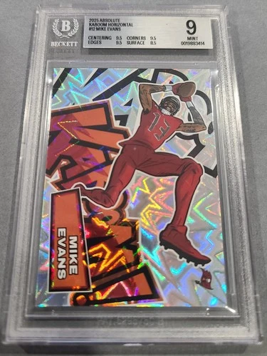 2025 Panini Mike Evans Base (Raw)