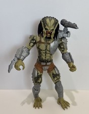 2021 Lanard 12” Predator Battle Action Figure Predator Action Figure w/Red Light