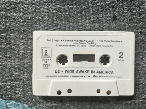 U2 WIDE AWAKE IN AMERICA Cassette Tape Island Records - Picture 4 of 6