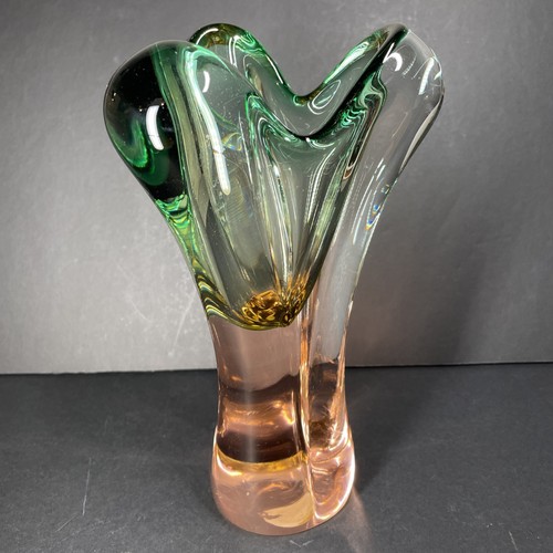 Vtg Czech BOHEMIA Art Glass Vase Josef Hospodka 8.5" Pink Green Ombre Blend - Picture 3 of 14