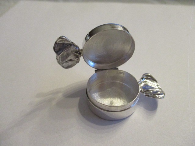 Picture 4 of 4