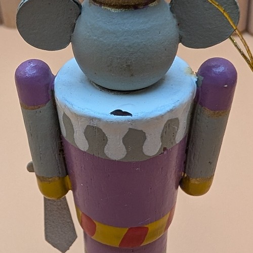 Vintage Wooden Avon Mouse King Nutcracker Christmas Ornament Set Of 2 - Picture 7 of 8