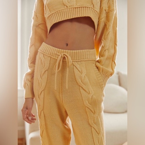 UO Out from Under Lina Pullover Set Jogginghose Rollkragen Loungewear Gr. XS - Bild 3 von 14