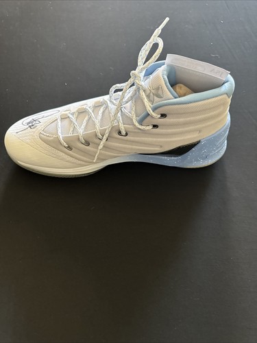 Scarpa torta compleanno Stephen Curry Golden State Warriors NBA firmata UA JSA COA - Foto 4 di 5