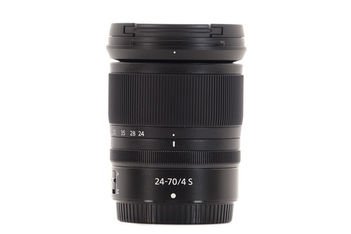 Nikon Z 24-70mm f/4 S: Nikon Z Mount - Picture 3 of 9