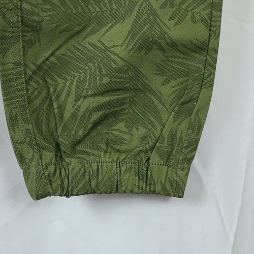 Broken Threads Boys Green Palm Leaves Tropical Stretch Joggers Size L/14 New - Picture 4 of 10