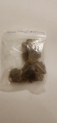 Large Modern Knapping and Chert Flakes, 1 oz bag - Picture 4 of 4