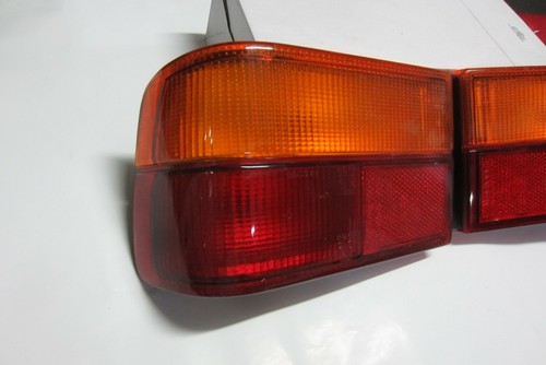 FARO FANALE FANALINI POSTERIORI REAR LAMPS LENS LANCIA PRISMA NUOVI - Imagen 3 de 4