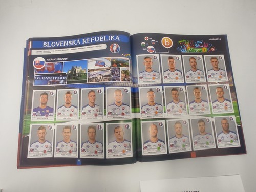 UEFA EURO France 2016 Cardboard HARDCOVER Album Action Figures Complete 100% + Aggi... - Picture 4 of 7