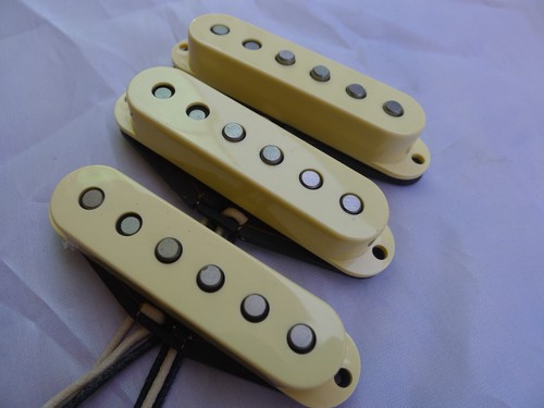 Sets Alnico 2 Single Coil Vintage Hot 60 Pickups for Left Hand Guitar - Picture 1 of 5