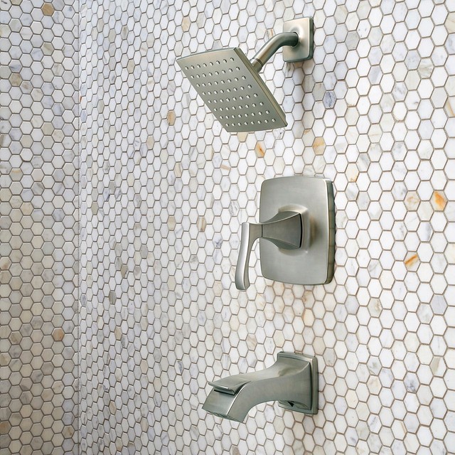 Pfister Pasadena Single-Handle 3-Spray Tub and Shower Faucet in Tuscan Bronze