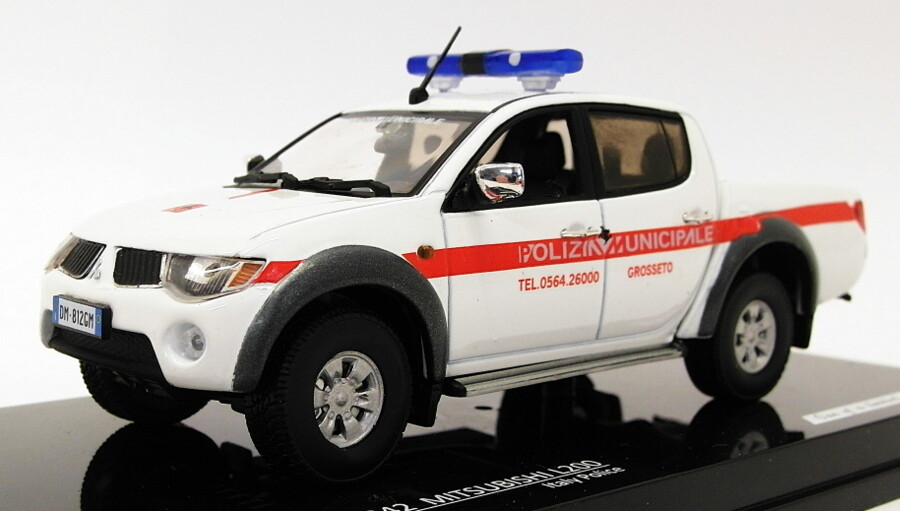 Vitesse 1 43 scale DIECAST 29342-mitsubishi l200- Police Vitesse 1 43 scale DIECAST 29342-mitsubishi l200- Police