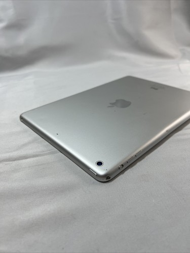Apple iPad Air 1st Gen 16GB, Wi-Fi Only 9.7in - Silver / BENT Still Works - Picture 7 of 12