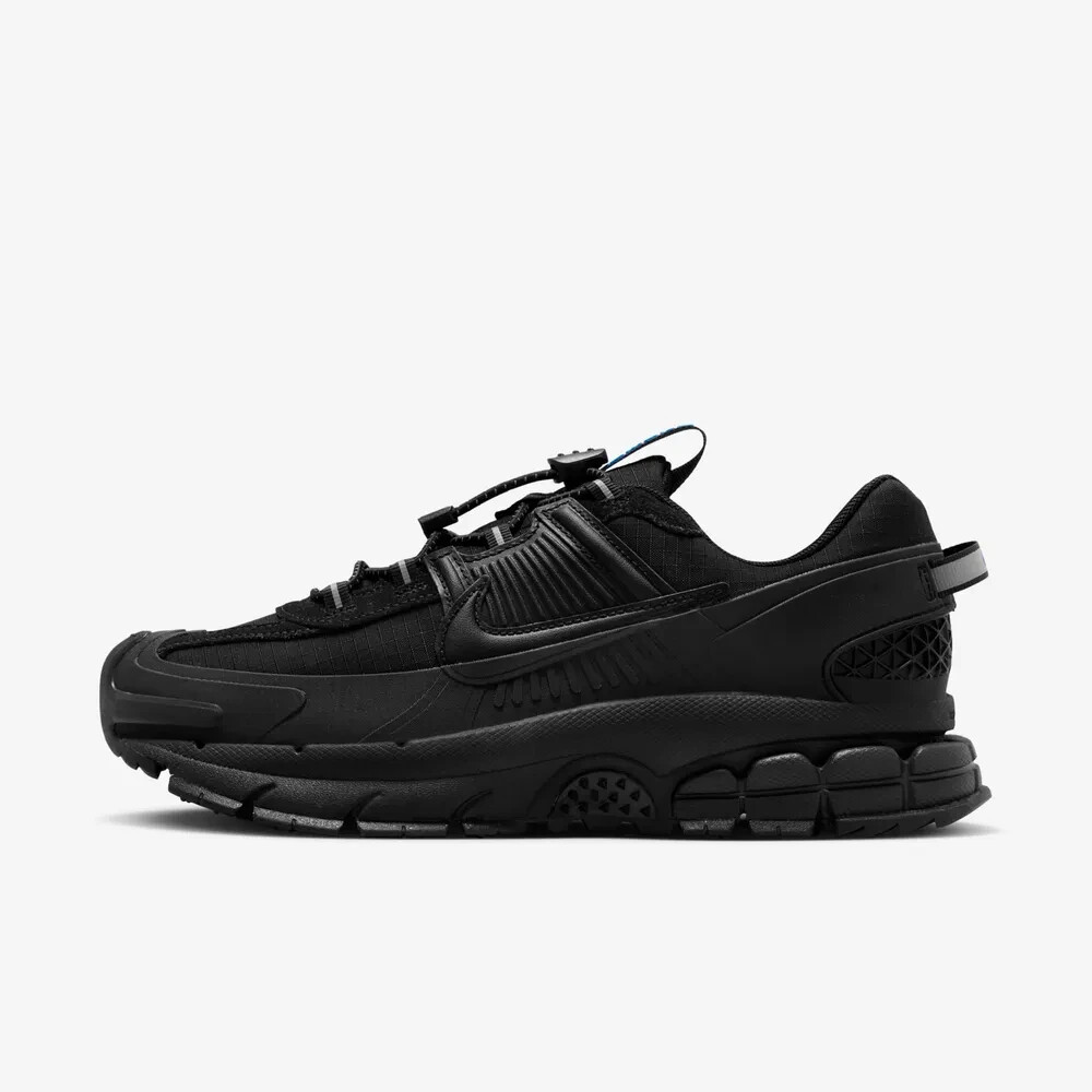 New Nike Women's Zoom Vomero Roam Shoes - Black (HQ2181-004 New Nike Women's Zoom Vomero Roam Shoes - Black (HQ2181-004