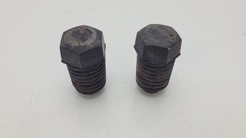 2004 2007 Saturn Vue Hood Adjustment Rubber Bumper Stop OEM Black Set of 2 - Picture 3 of 4