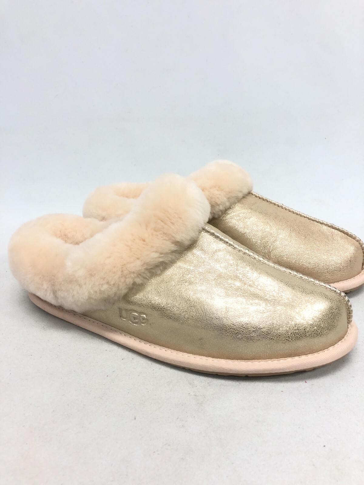 PANTOFOLA D’ORO UGG Pantofole da donna Moraene iridescenti scarpe da casa oro 1112505