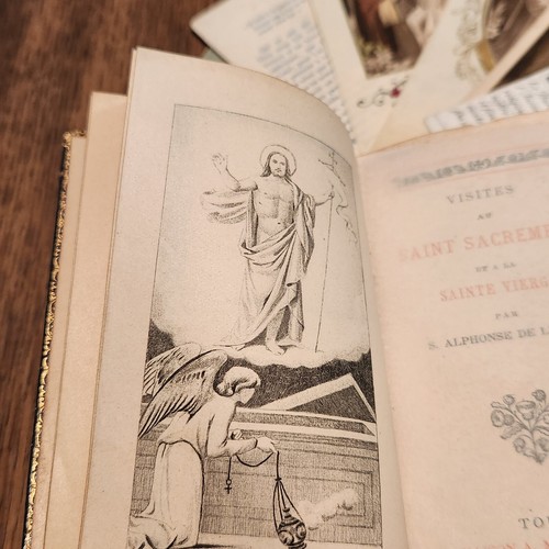 Saint Sacrement 1920s Vtg. Holy Bible French Christianity Gold Pages Rare Book - Picture 8 of 19