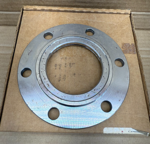 Genuine CNH ND104325 Flange For select Case And New Holland Models - Picture 2 of 5