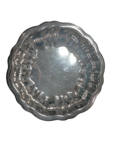 Vintage Oneida Silberschmiede überbackene Süßigkeitenschale Nussschale Silberteller 6 Zoll - Bild 1 von 3