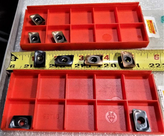 SANDVIK サンドビック コロミル390用チップ S30T R390-11 T3