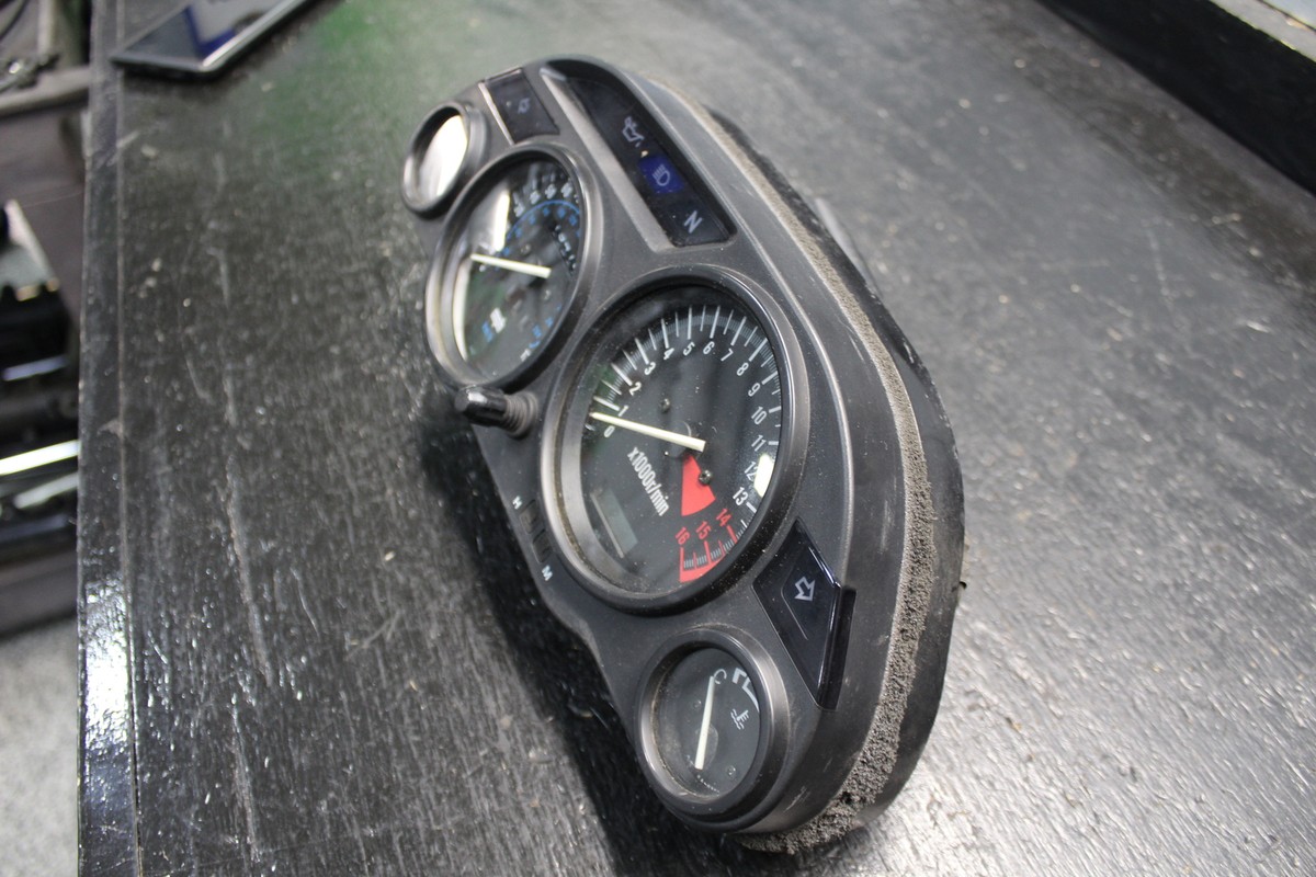93-02 KAWASAKI NINJA ZX6E ZX600E OEM SPEEDO TACH GAUGES