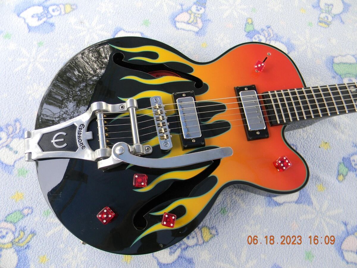 Epiphone Flamekat Set Neck Semi Hollow ,Korean Made Epiphone Flamekat Set Neck Semi Hollow ,Korean Made