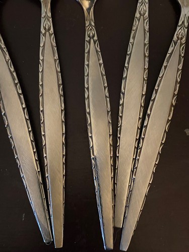 Comunity by Oneida Stainless Hostess Serving Set. 5, pcs’ Venetia pattern "L@@K - Picture 2 of 4