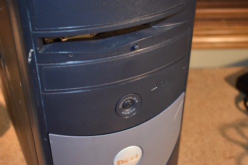 Dell Optiplex GX270 Desktop Pentium 4 2.8GHz 500GB Windows XP Pro Floppy Drive - Picture 7 of 20