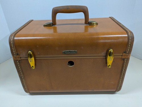 Vintage Samsonite Schwayder TRAIN CASE Streamlite 4612 Brown Luggage No Lock/Key