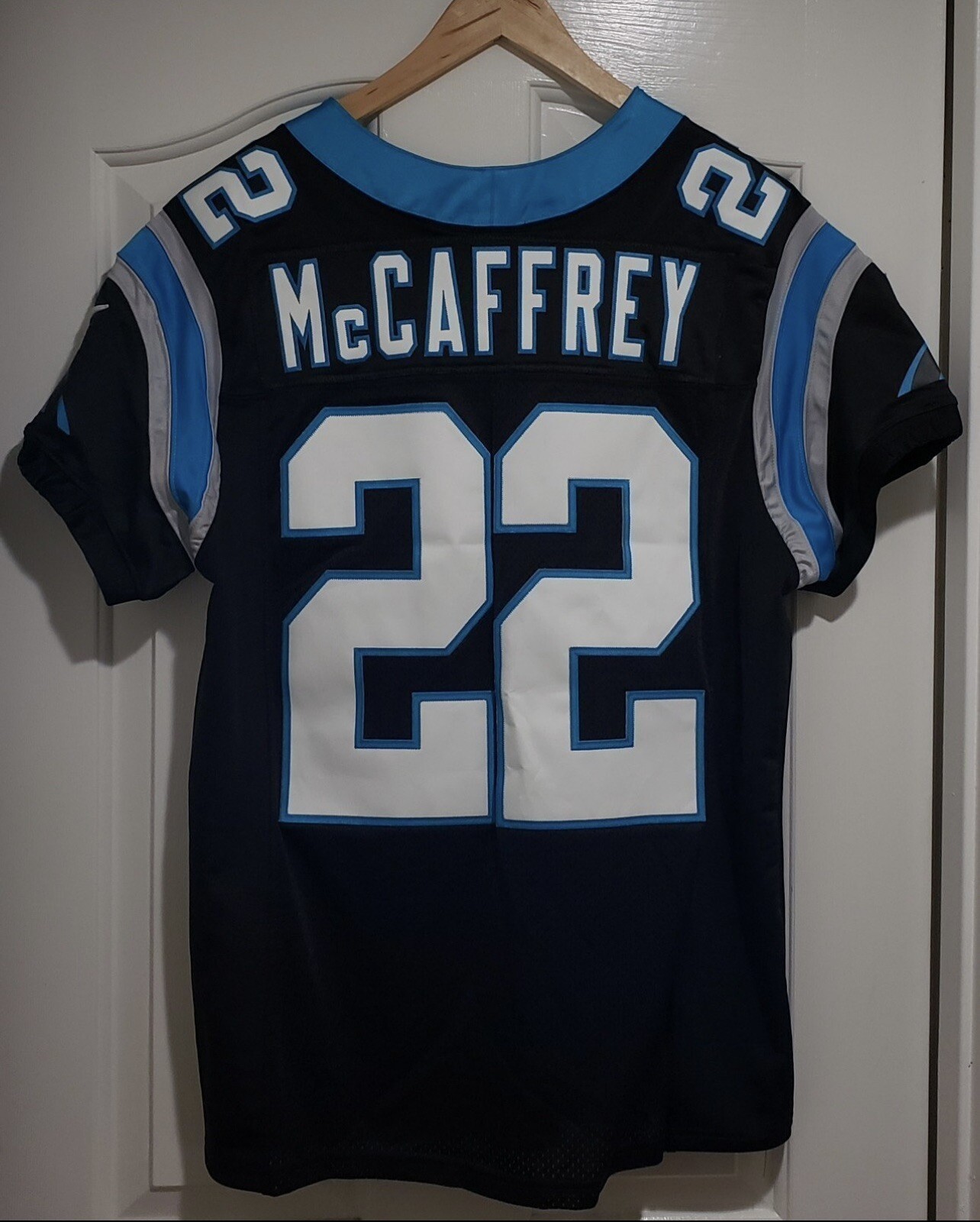 Picture 1 of 6