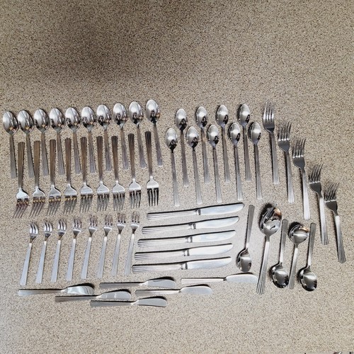 57-teiliges Vintage Rogers Co. Stanley Roberts Edelstahl Besteck Viotti Muster - Bild 1 von 12