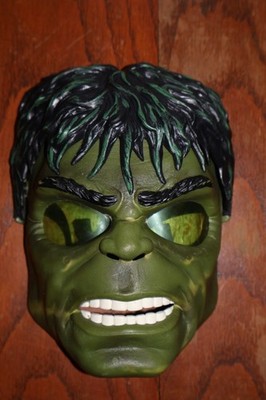 Marvel Incredible Hulk Power Glow Light Up Halloween Mask Costume Superhero 2008