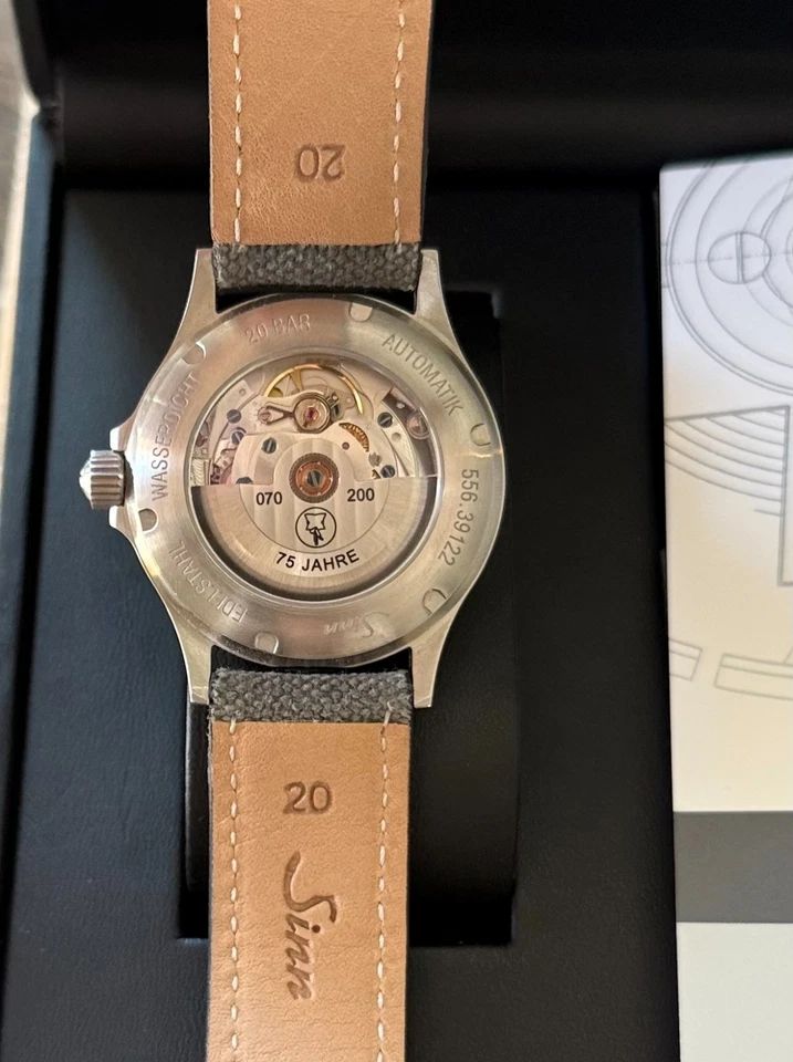 Reloj Sinn 556 F.A.Z. Edición limitada #70/200. Foto 2 de 2