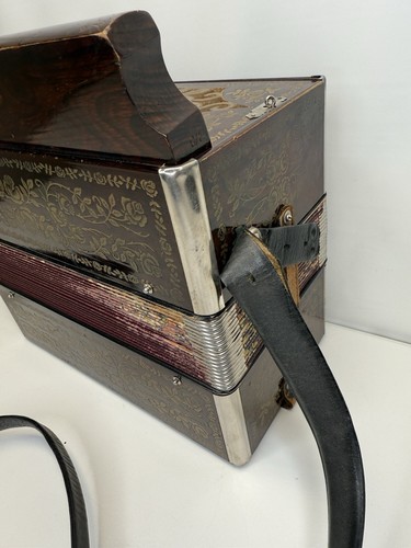 Antique BEAVER BRAND Steel Reeds Accordion . 21 Button, Key C/F. Made In Germany - Picture 22 of 24