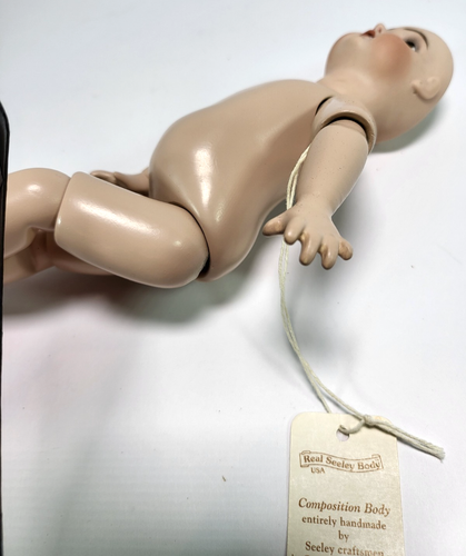 Neu mit Etikett Real Seeley Composition Body SFBJ775S mit Biskuitkopf braune Augen Korkpastete - Bild 5 von 11