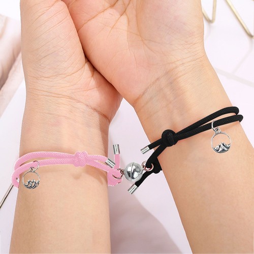 Couple Bracelet Magnet A Pair Of Students Creative Male And Female Hand Jewelry