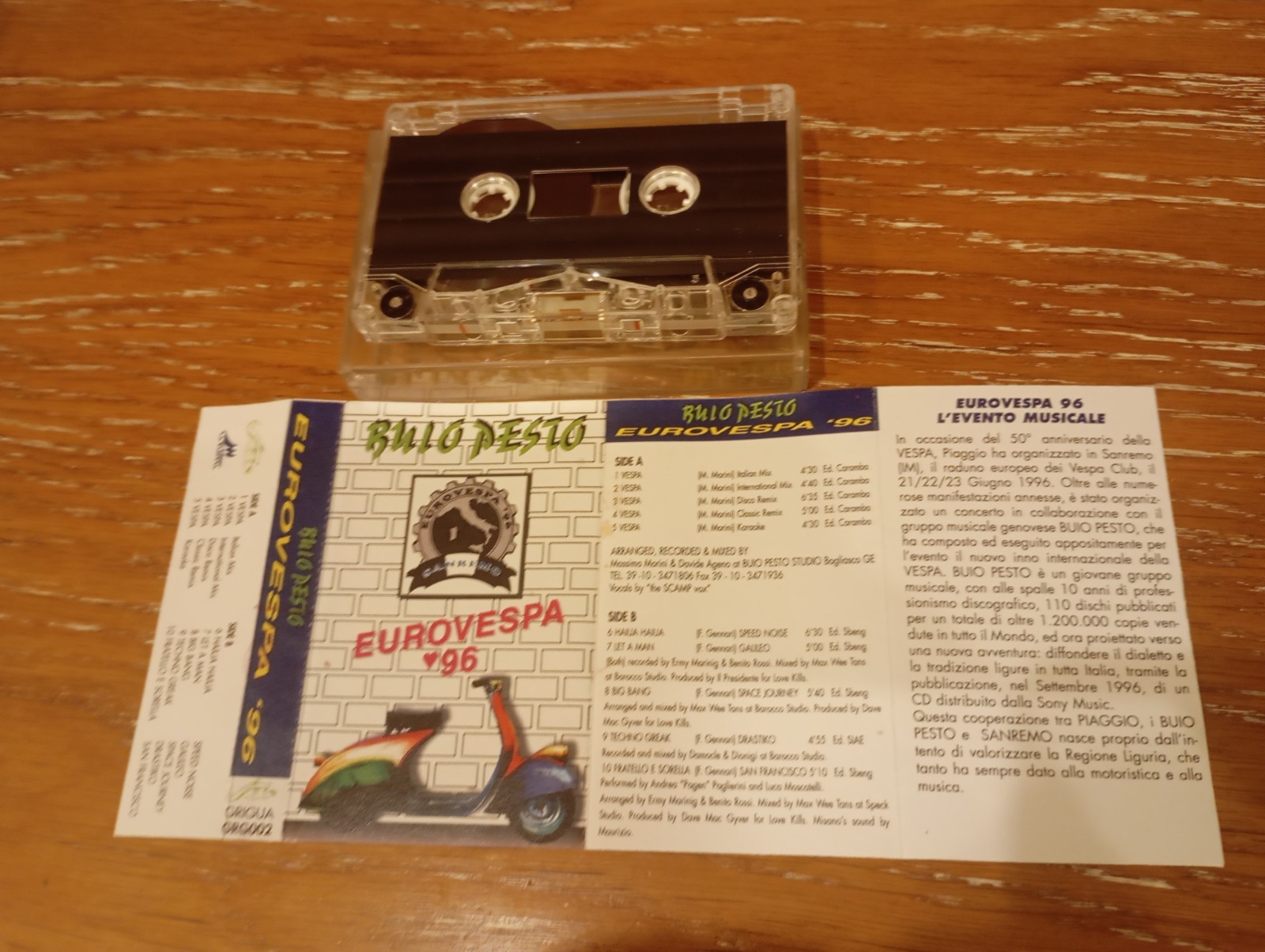 BUIO PESTO RARISSIMA MC K7 y 1996 eurovespa '96 GENOVA ZENA VESPA DEMO