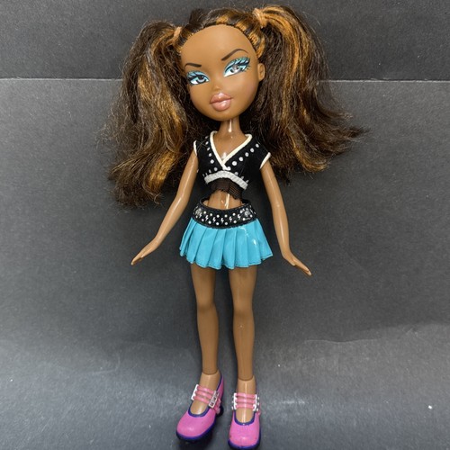 Muñeca de porristas Bratz Play Sportz de colección Sasha 2001 MGA Entertainment - Imagen 1 de 15